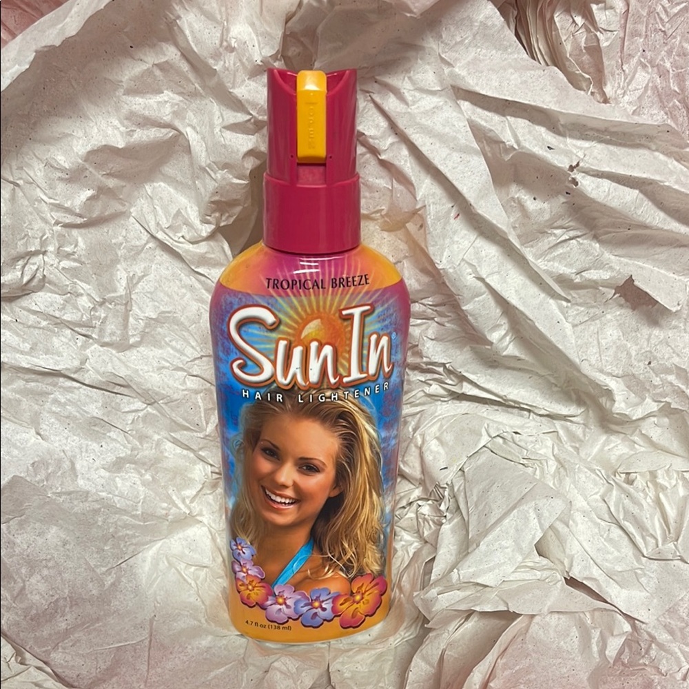 Pink and Yellow Suncare Spray for Radiant Hair